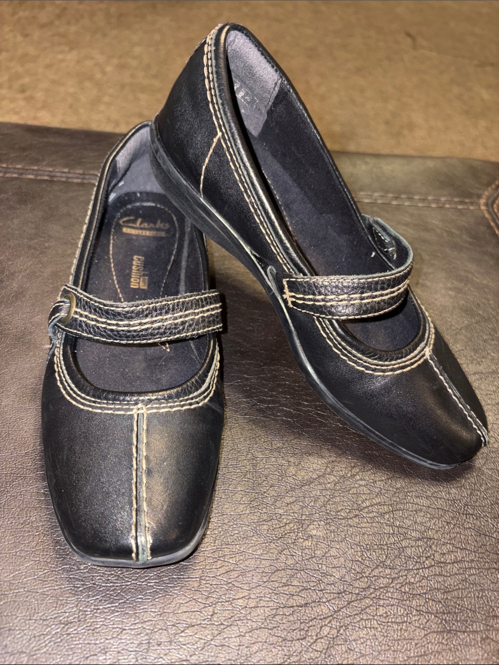 Black slip on Mary Jane soft cushion Clarks collection shoes size 6M